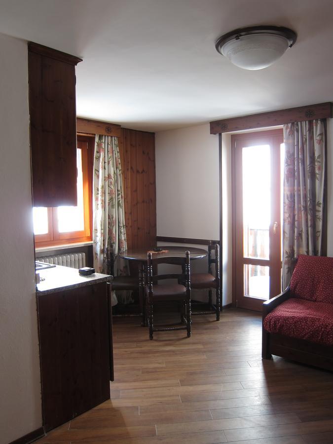 Residence Castelli Breuil-Cervinia Ngoại thất bức ảnh