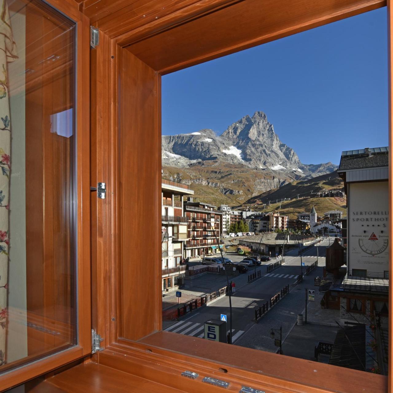 Residence Castelli Breuil-Cervinia Ngoại thất bức ảnh
